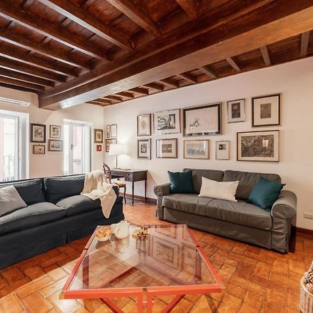Domus Quiritum Charming, Appartamento D'Epoca A Campo De' Fiori Rome Exterior photo