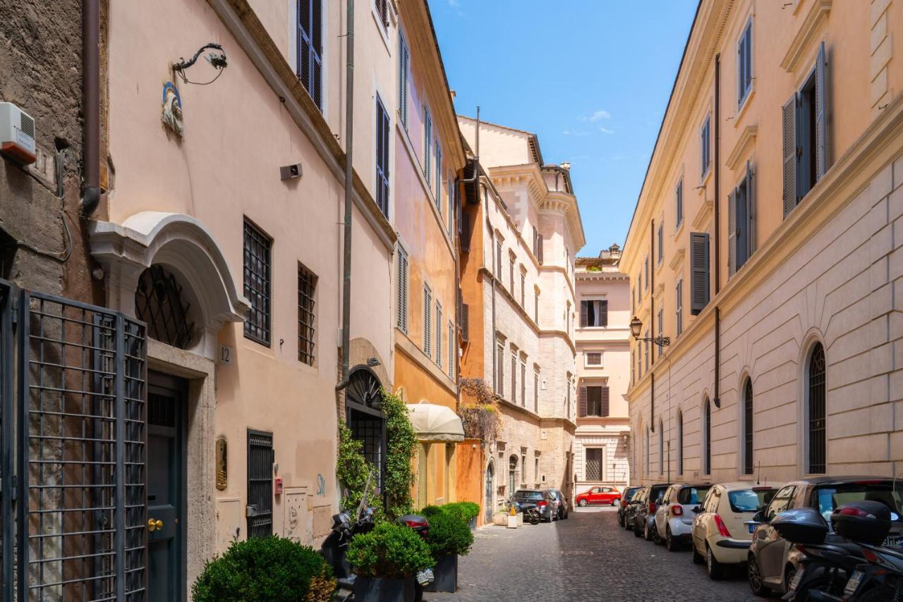 Domus Quiritum Charming, Appartamento D'Epoca A Campo De' Fiori Rome Exterior photo