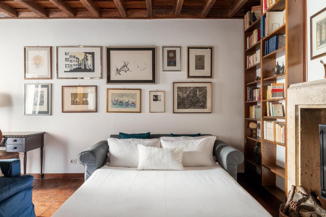 Domus Quiritum Charming, Appartamento D'Epoca A Campo De' Fiori Rome Exterior photo