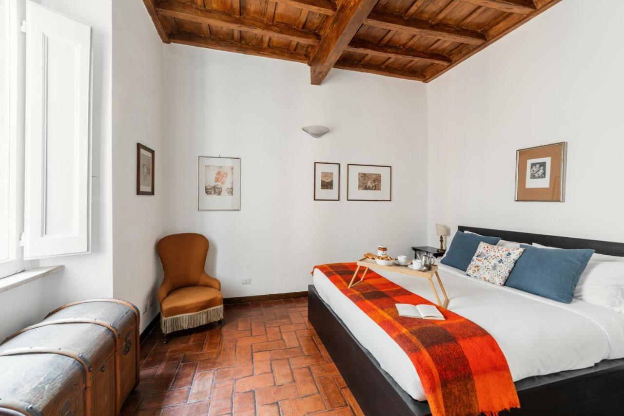 Domus Quiritum Charming, Appartamento D'Epoca A Campo De' Fiori Rome Exterior photo